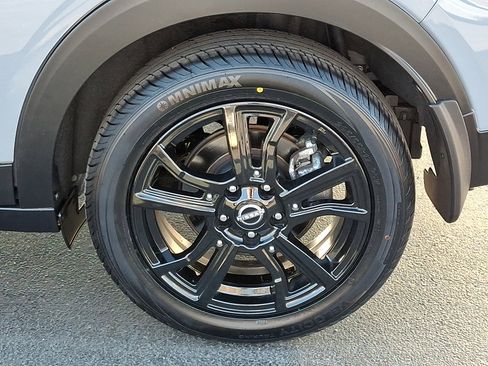 Used 2023 Nissan Kicks SV image 30