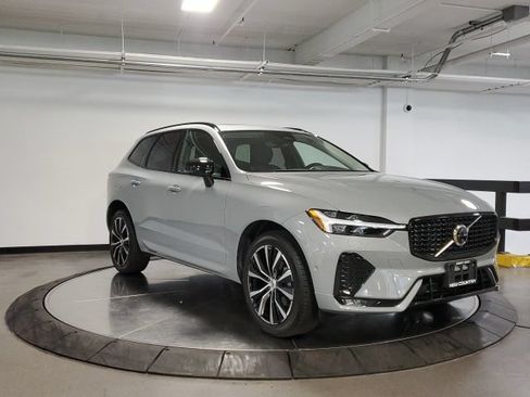 Used 2025 Volvo XC60 B5 Plus w/ Protection Package Premier AWD/4WD image 1