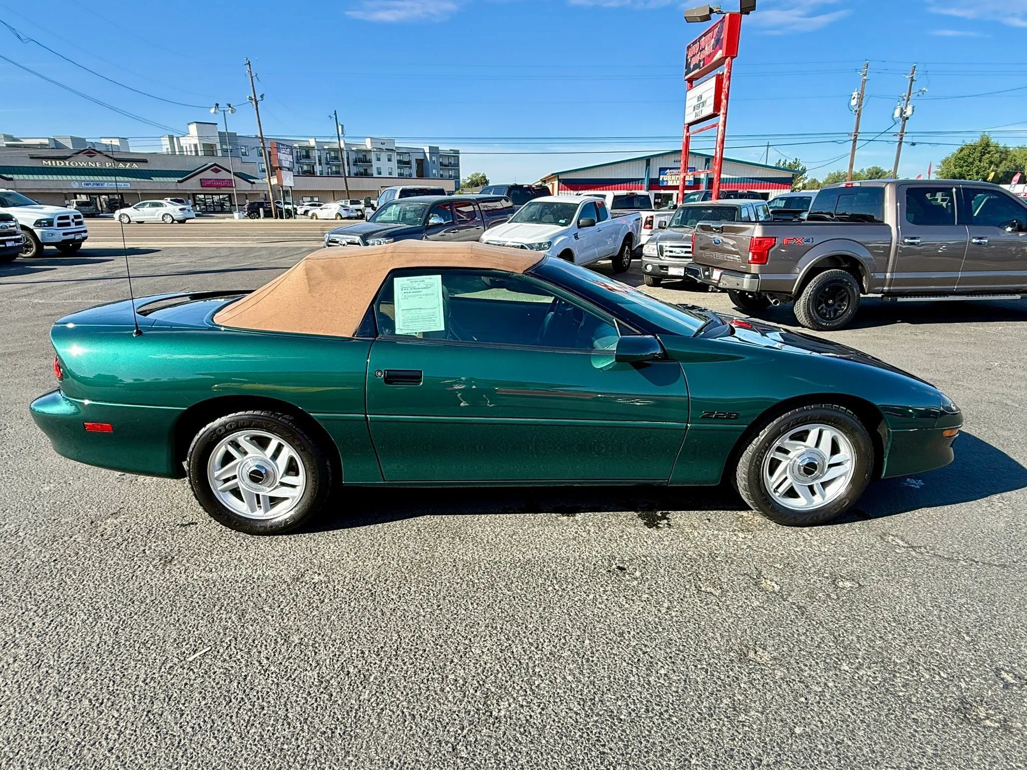 Used 1995 Chevrolet Camaro Z28 RWD image 6