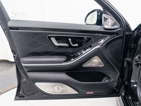 Used 2024 Mercedes-Benz S 63 AMG S image 5