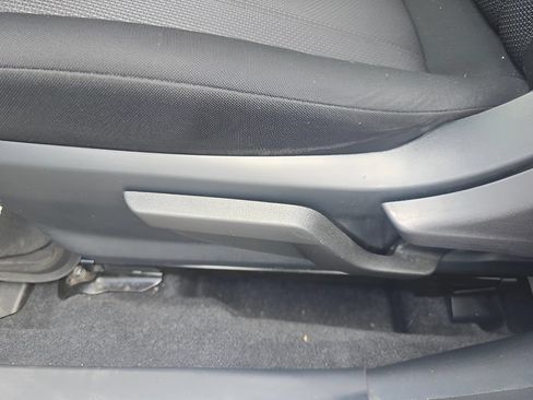 Used 2022 Subaru Impreza 2.0i AWD/4WD image 13