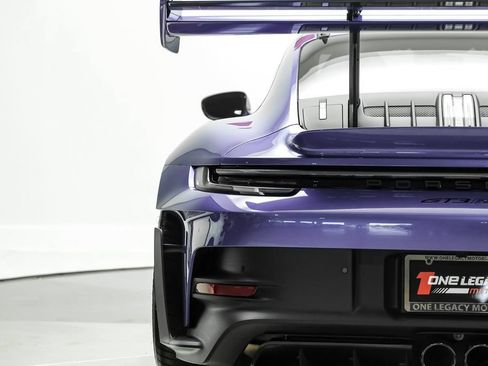 Used 2025 Porsche 911 GT3 RS RWD image 47