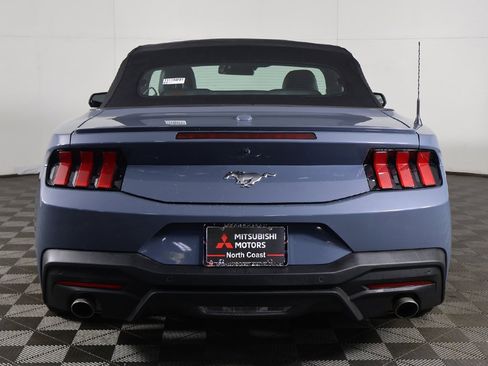 Used 2025 Ford Mustang Premium image 14