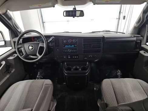 Used 2017 Chevrolet Express 3500 LT w/ LT Preferred Equipment Group RWD image 30