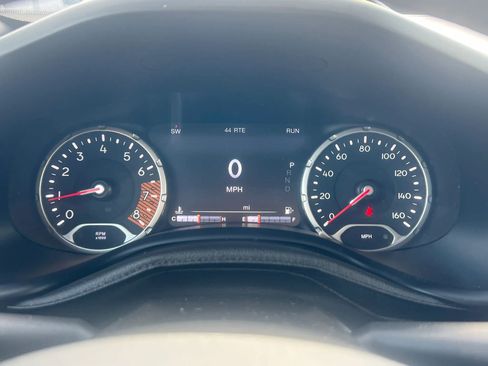 Used 2020 Jeep Renegade Limited AWD/4WD image 11