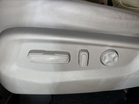 Used 2019 Honda Odyssey EX-L image 17