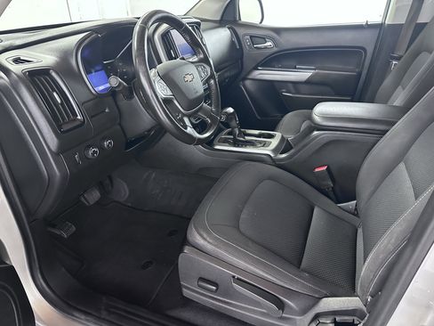Used 2020 Chevrolet Colorado LT AWD/4WD image 35