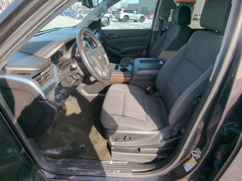 Used 2018 Chevrolet Tahoe LS w/ Enhanced Driver Alert Package image 8