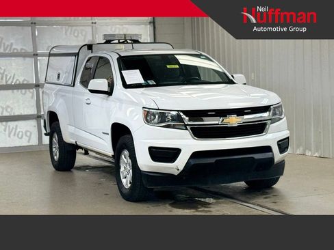 Used 2018 Chevrolet Colorado W/T w/ WT Convenience Package AWD/4WD image 1