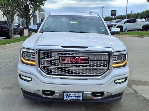 Used 2017 GMC Sierra 1500 Denali w/ Denali Ultimate Package AWD/4WD image 25