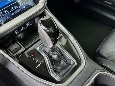 Used 2023 Subaru Outback Touring image 16