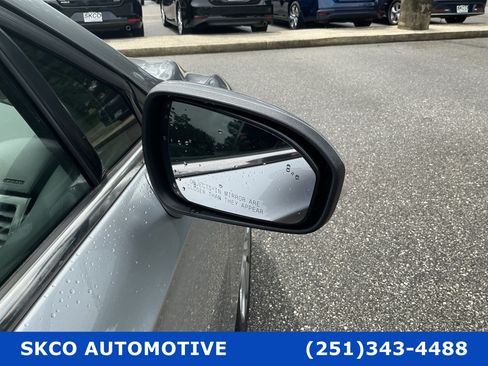 Used 2020 Ford Fusion SEL FWD image 10
