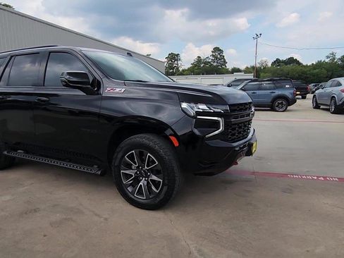 Certified 2024 Chevrolet Tahoe Z71 w/ Luxury Package AWD/4WD image 2