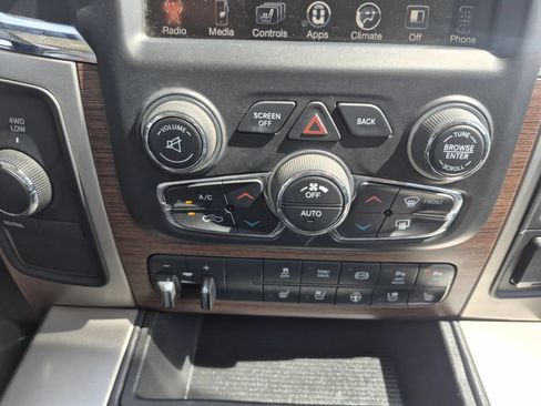 Used 2016 RAM 2500 Laramie AWD/4WD image 28