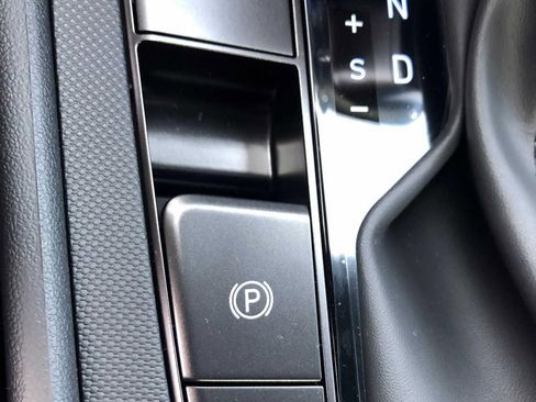 New 2026 Hyundai Elantra Sport image 17