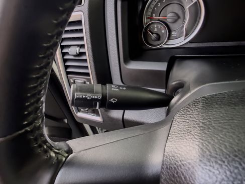 Used 2019 RAM 1500 Big Horn AWD/4WD image 57