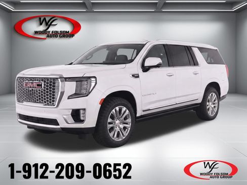 Used 2023 GMC Yukon XL Denali w/ Max Trailering Package AWD/4WD image 1