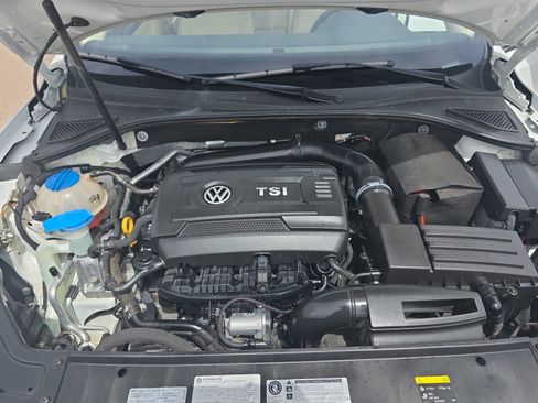 Used 2017 Volkswagen Passat 1.8T R-Line w/ R-Line Lighting Package FWD image 22