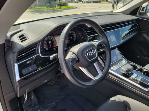 Certified 2023 Audi Q8 Premium Plus w/ Premium Plus Package AWD/4WD image 7