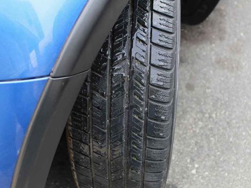 Used 2012 Suzuki SX4 AWD Hatchback image 32