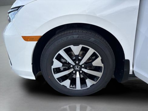 New 2026 Honda Odyssey EX-L image 15