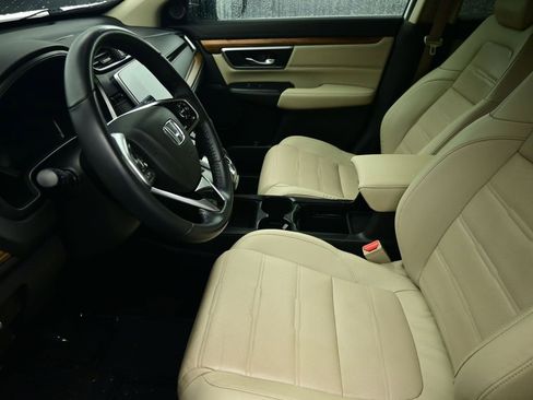 Used 2019 Honda CR-V Touring image 19