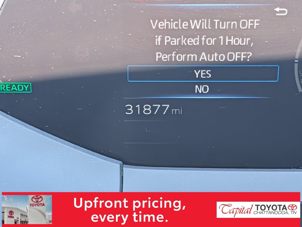 Used 2025 Toyota Prius LE FWD image 21