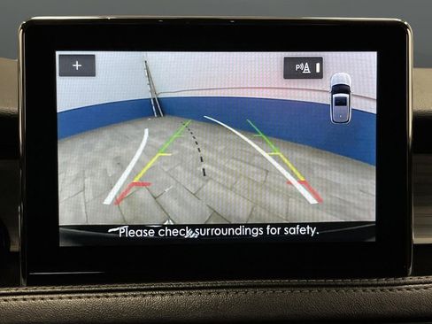 Used 2022 Lincoln Corsair AWD w/ Premium Package image 11