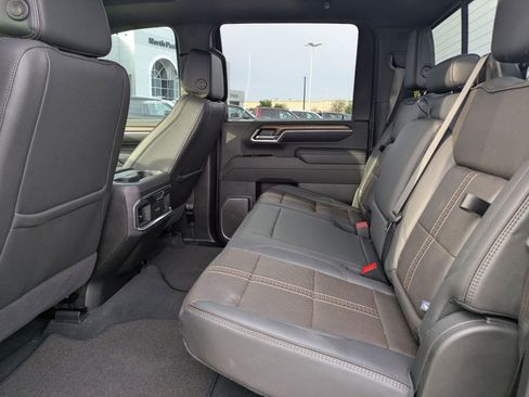 Used 2025 Chevrolet Silverado 3500 High Country w/ High Country Premium Package image 13