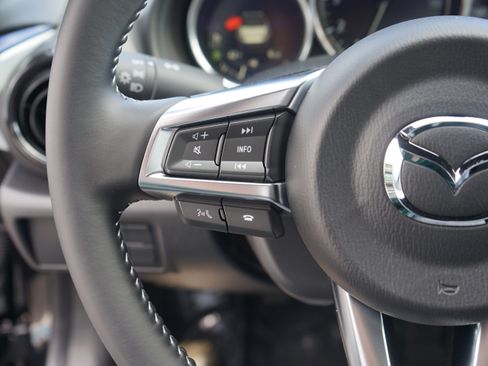 New 2026 MAZDA MX-5 Miata Club RWD image 26