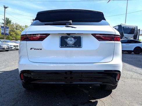 Used 2023 Jaguar F-PACE S image 9
