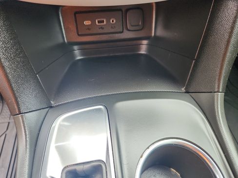 Used 2022 Chevrolet Equinox LS w/ LS Convenience Package image 33