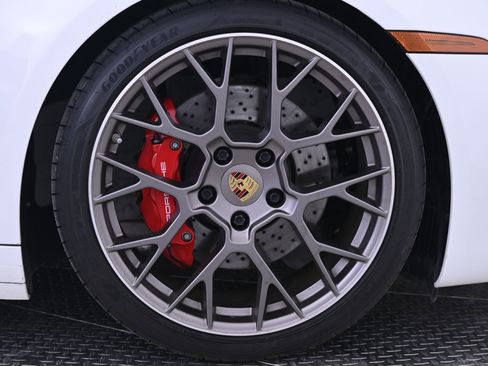 Used 2020 Porsche 911 Carrera S image 14