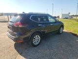 Used 2020 Nissan Rogue SV image 4