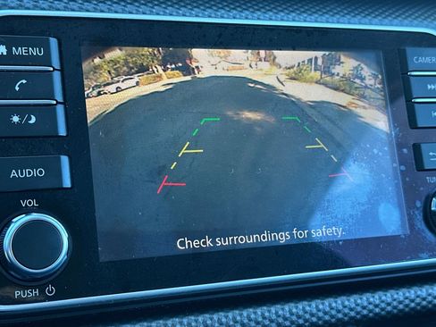 Used 2020 Nissan Kicks SV image 20