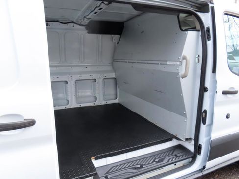 Used 2018 Ford Transit 150 130 Low Roof image 3