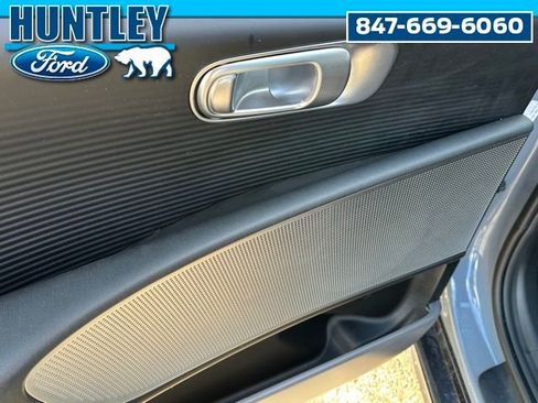 Used 2023 Hyundai Ioniq 6 SEL image 17