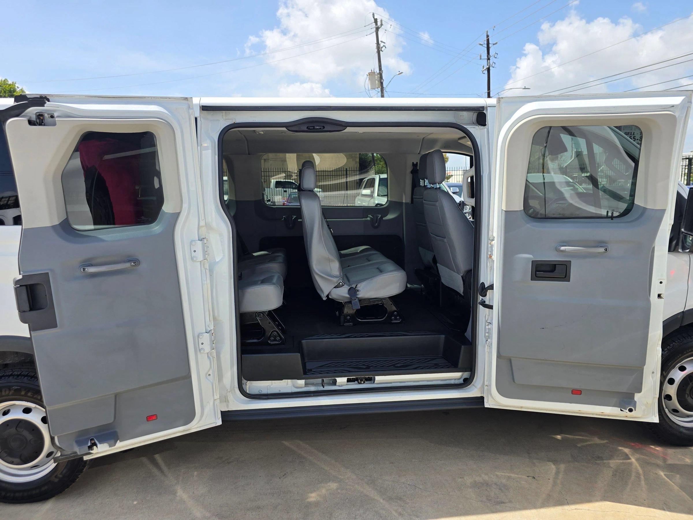 Used 2018 Ford Transit 350 XL RWD image 24