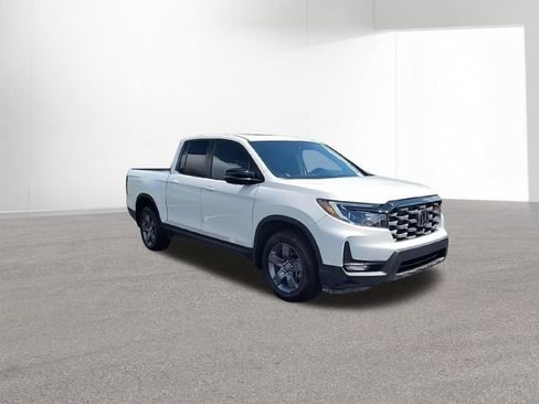 Used 2024 Honda Ridgeline TrailSport image 2