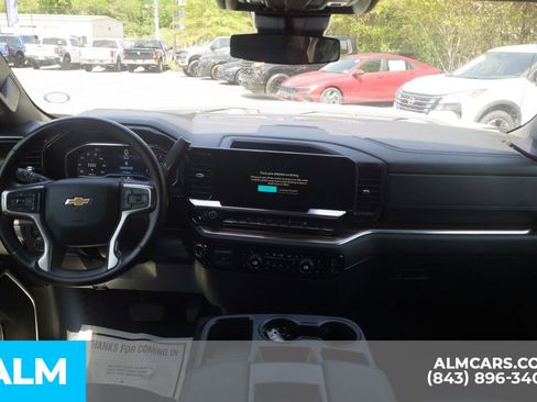 Used 2025 Chevrolet Silverado 1500 LT RWD image 22