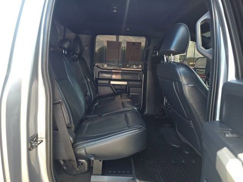 Used 2022 Ford F250 Lariat image 37