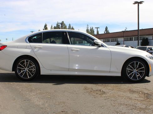 Used 2020 BMW 330i Sedan w/ Convenience Package image 41