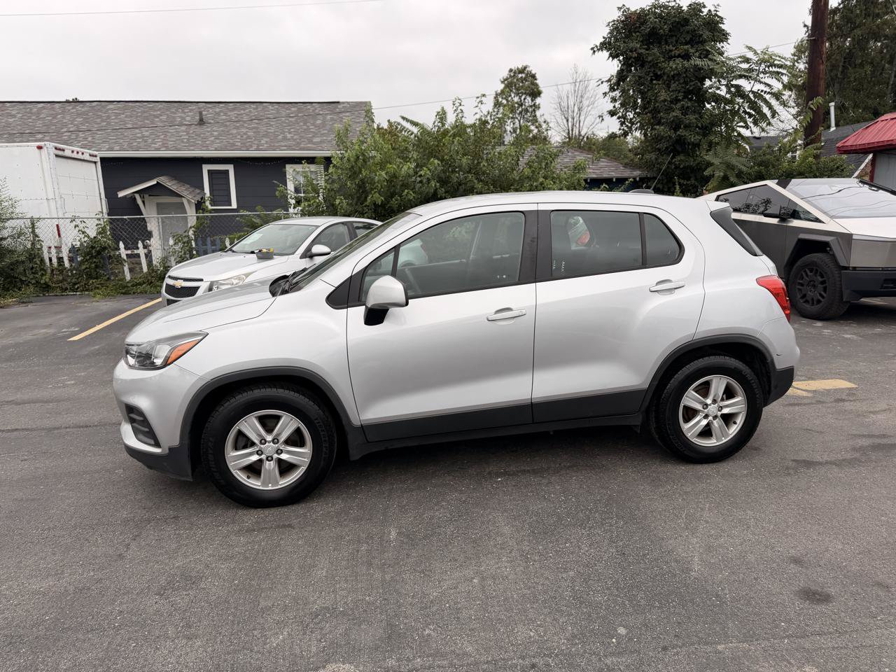 Used 2019 Chevrolet Trax LS FWD image 22