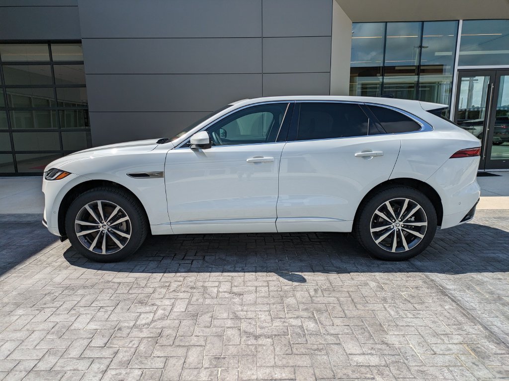 New 2026 Jaguar F-PACE R-Dynamic S AWD/4WD image 9