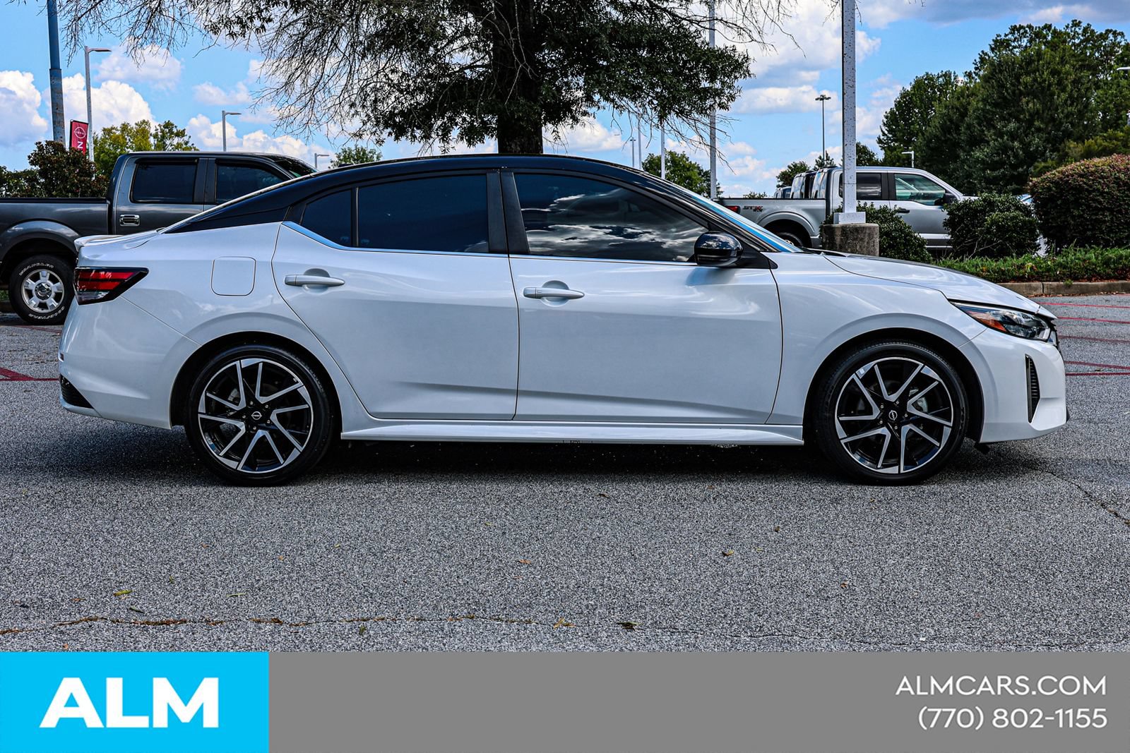 Used 2024 Nissan Sentra SR FWD image 10