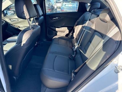 Used 2024 Chevrolet Malibu LT image 25