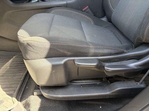 Used 2018 Chevrolet Traverse LS FWD image 11