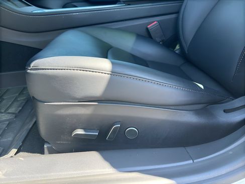 Used 2021 Tesla Model 3 Standard Range Plus RWD image 12
