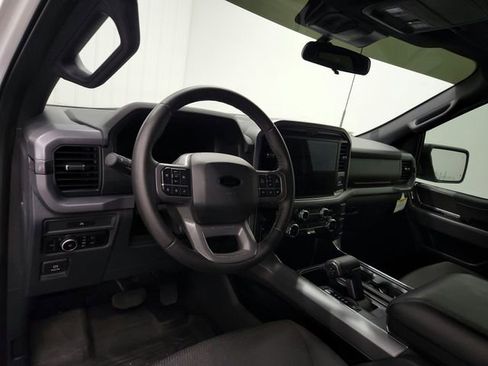 Used 2025 Ford F150 XLT w/ Equipment Group 301A Standard AWD/4WD image 17