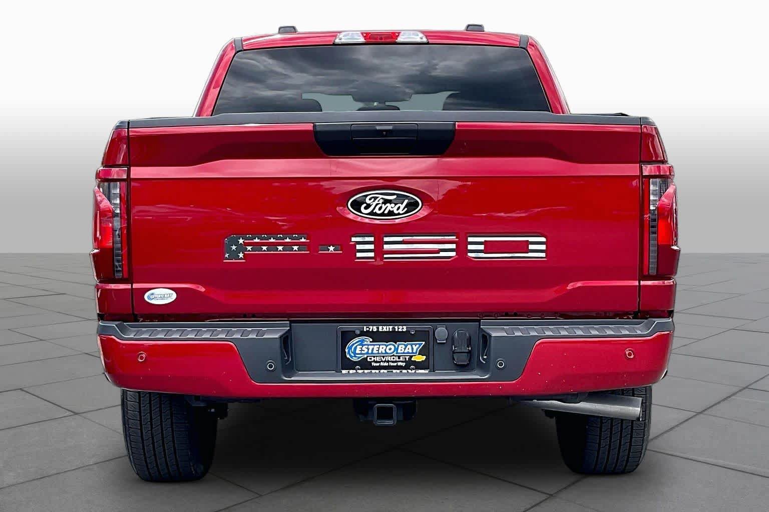 Used 2025 Ford F150 STX w/ STX Black Appearance Package RWD image 5